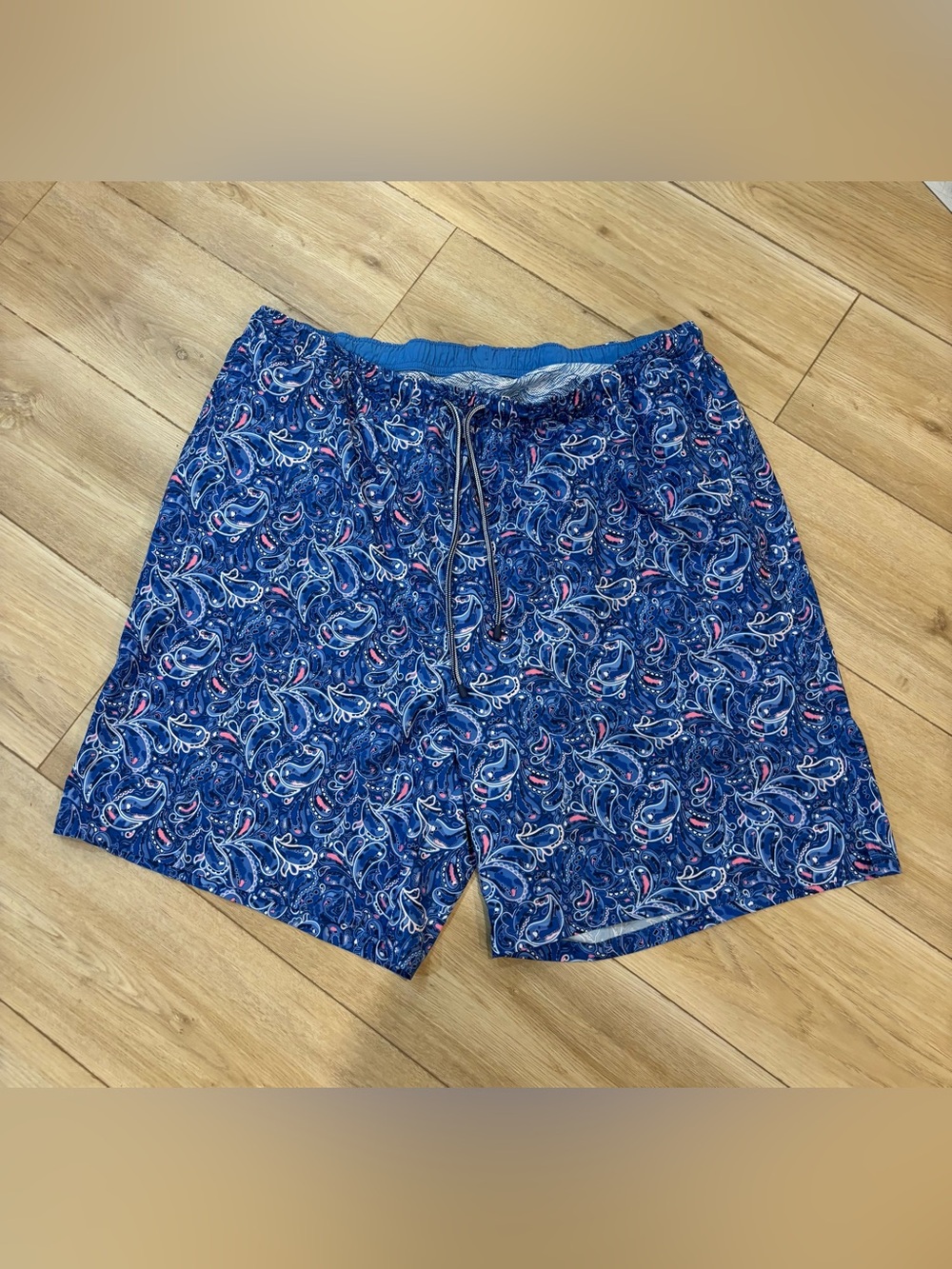 Peter Millar Seaside Collection Mesh Lined Swim Trunks Blue Paisley Pink XXL 2X